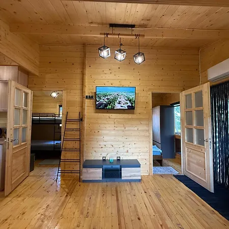 Dom wakacyjny Nad Jeziorem Lubie Gudowo