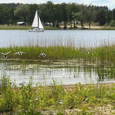 Дом отдыха Nad Jeziorem Lubie Gudowo