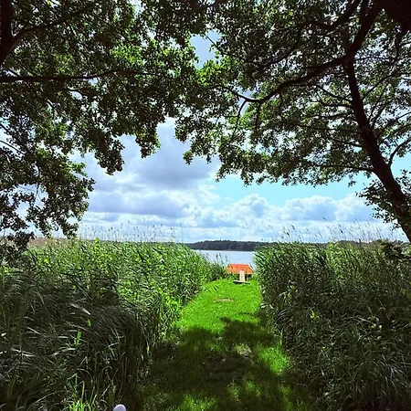 Дом отдыха Nad Jeziorem Lubie *