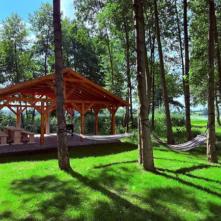 Дом отдыха Nad Jeziorem Lubie *