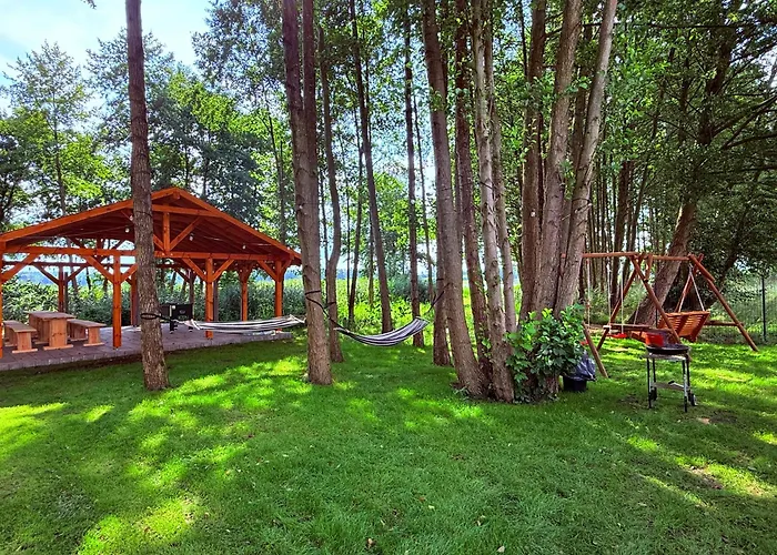 Nad Jeziorem Lubie Holiday home