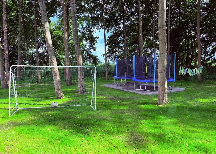 Holiday home Nad Jeziorem Lubie